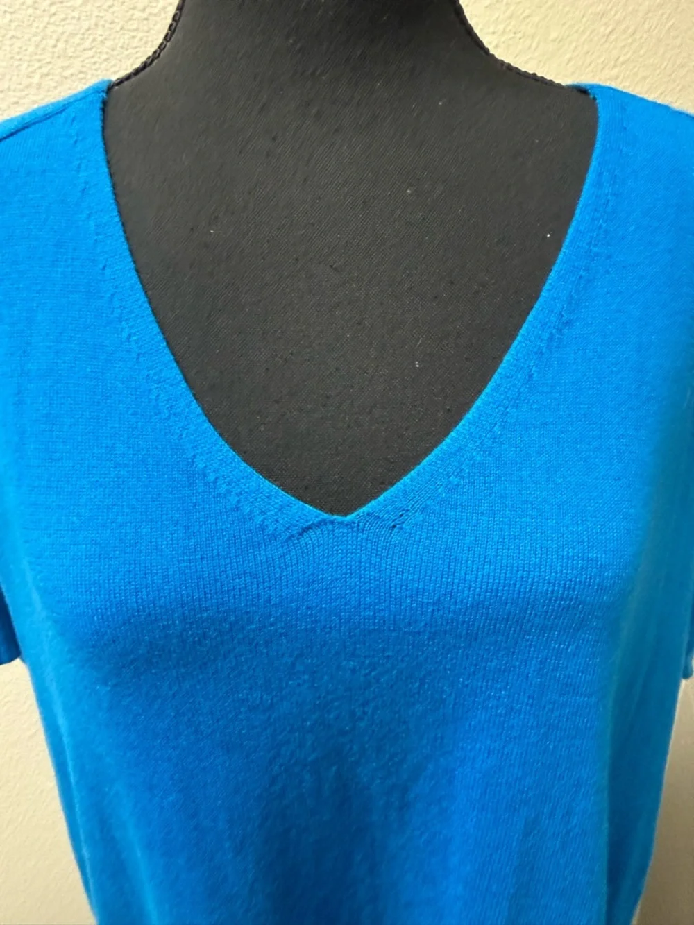 Chico's Teal V Neck Knit Top Short Sleeve Tunic Pockets Size 2 Soft Chic - Picture 4 of 11